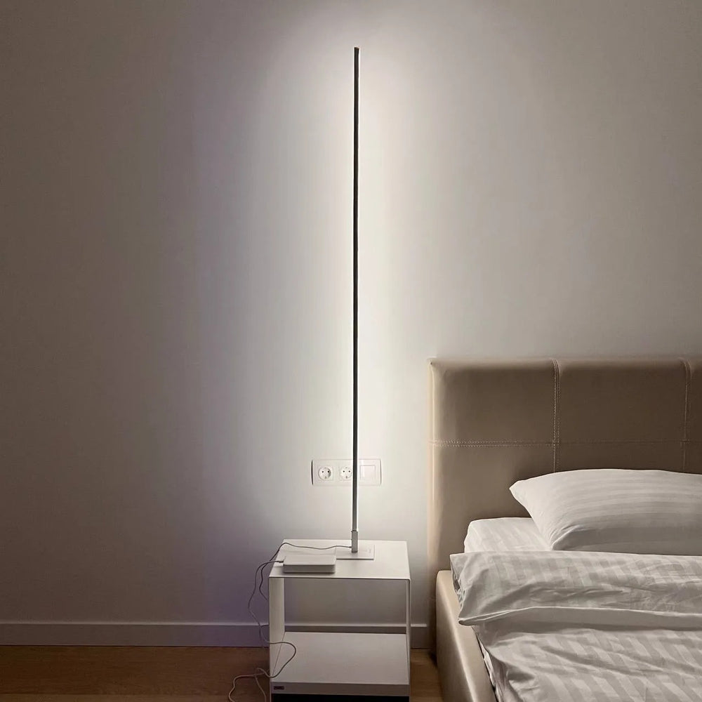 INTELLECT Light Square Large BLACKOUT